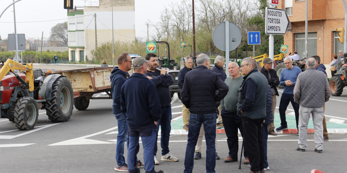 Els pagesos afectats pel cànon de l’aigua demanen una reunió amb l’Agència Tributària per trobar solucions