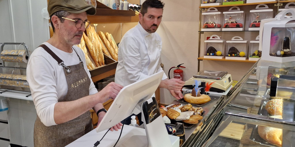 Les pastisseries ebrenques registren un increment de vendes de mones per Setmana Santa