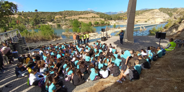 Els regants de l’Esquerra celebren la I Festa de la Soltada de l’Aigua amb alumnat de Deltebre