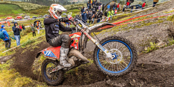 Els ebrencs Àlex Puey i Aleix Saumell debuten al Mundial FIM d’Enduro