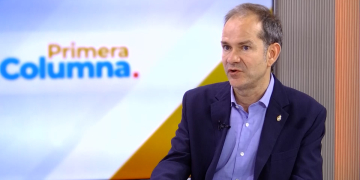 De la Vega recorda que el PSC, ERC i Junts governen plegats al COPATE