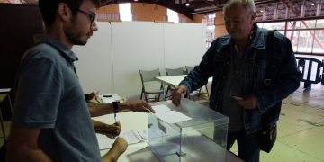 Casadó (En Comú-Sumar) apel·la l’exercici del vot per totes aquelles persones que van lluitar per la democràcia