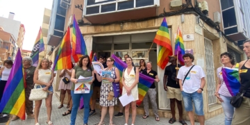 Els sindicats de l’Ebre denuncien que la meitat de les persones trans i no binàries han estat rebutjades en entrevistes de feina