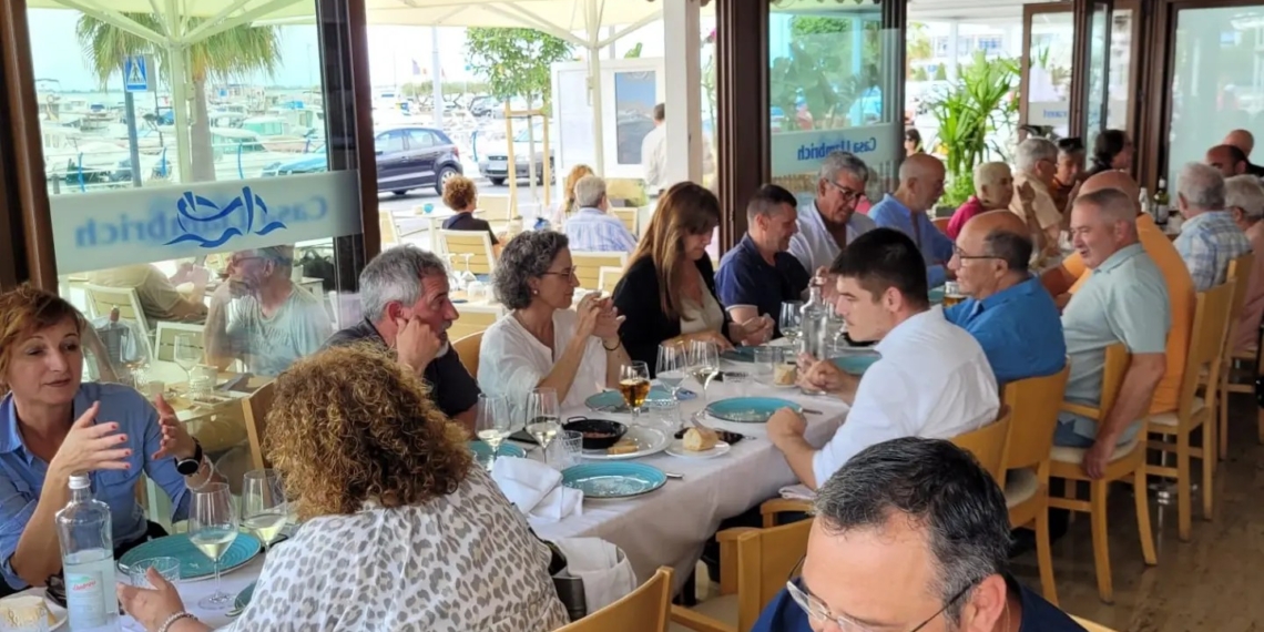 Borràs denuncia als Mossos una agressió mentre dinava amb militants de Junts a l’Ampolla