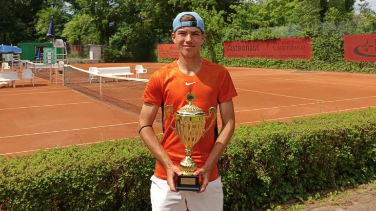 El tennista rapitenc Ian Barroeta guanya el torneig sub’14 disputat a Berlín