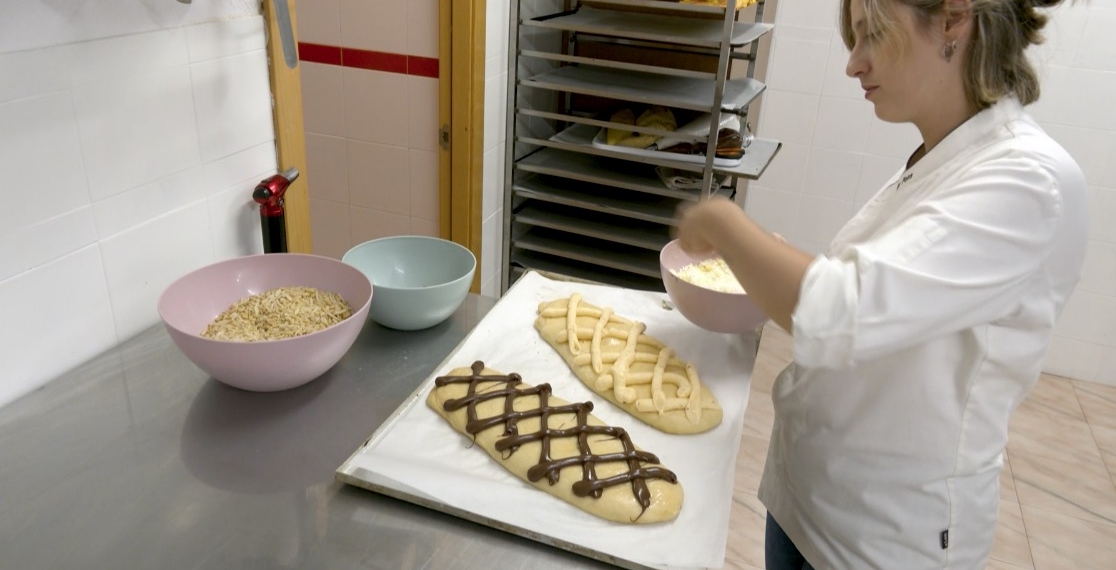 Les pastisseries confien en un Sant Joan amb bones vendes