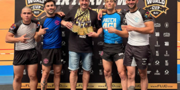 Podis del gimnàs Hibera Ludus Fight Academy de Tortosa i de l’Alañá Team de Batea a la  World Cup de jiu jitsu de València