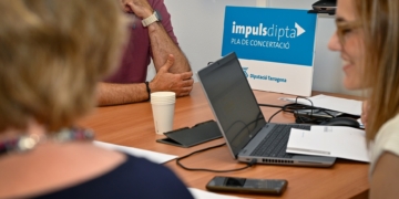 Els municipis ebrencs i la Diputació acorden la planificació de les actuacions del pla ImpulsDipta