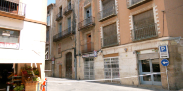 Esfondrament parcial d’un edifici al nucli històric de Tortosa