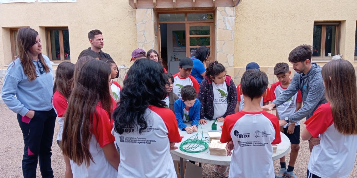 Més de 100 escolars de la Ribera d’Ebre realitzen accions de voluntariat ambiental a la Reserva de Sebes