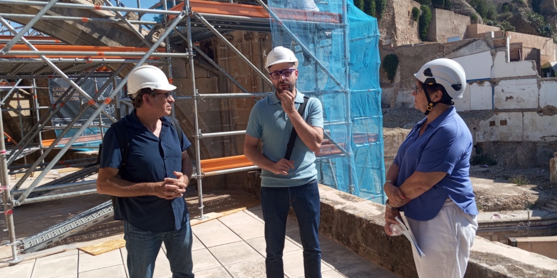 Cultura restaura més de 400 elements de la coberta de l’absis de la Catedral, que serà visitable