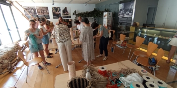 La Fira de les Fibres Vegetals del Mas de Barberans, més internacional amb la cistelleria xilena