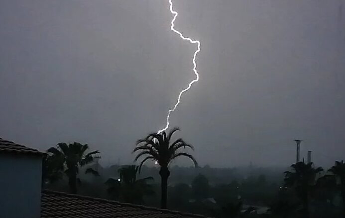 Restablerta la circulació de trens entre l’Ametlla de Mar i Vinaròs després de les afectacions per les pluges