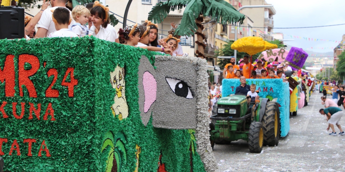 Gran Cosso-Iris de la Festa Major de Roquetes