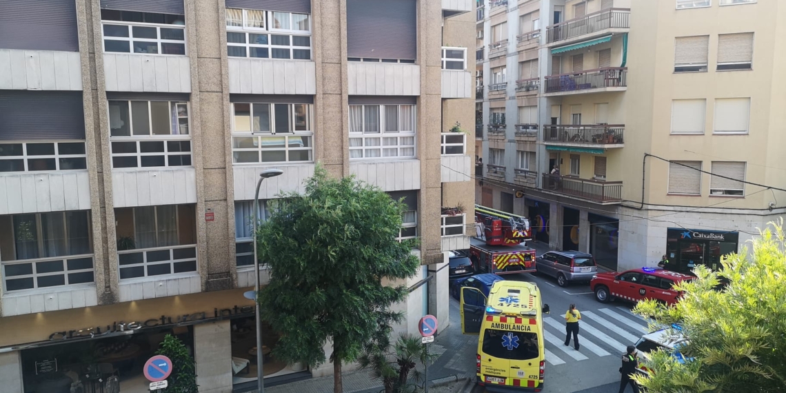 Controlat l’incendi al barri de Ferreries de Tortosa