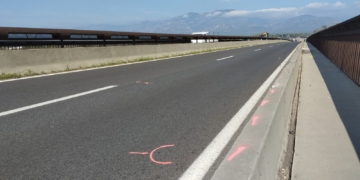Moren dos joves de Roquetes en l’accident d’una motocicleta al Pont del Mil·lenari de Tortosa
