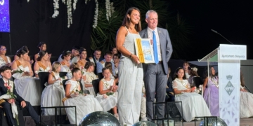 Aina Cid apel·la a ‘l’esperit de superació’ durant el pregó de les Festes d’Amposta