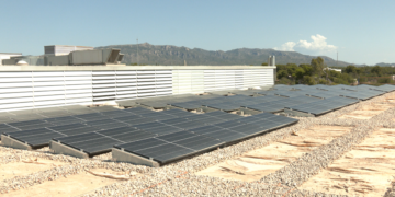 L’Ametlla de Mar inicia la segona fase de la instal·lació de plaques solars al CEM