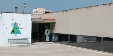 Tivenys instal·larà 12 aparells d’aire condicionat a l’escola la Pineda
