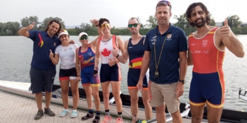 L’equip paralímpic espanyol de rem, entrenat per David Morales, prepara a Amposta els Jocs Paralímpics de París