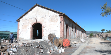 Móra la Nova restaura l’antic moll de mercaderies, que s’incorporarà al Museu del Ferrocarril