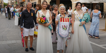 Concentració per a l’ofrena de flors i fruita a la Mare de Déu de la Ràpita