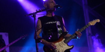 Celtas Cortos omple el parc de Tortosa amb milers de persones