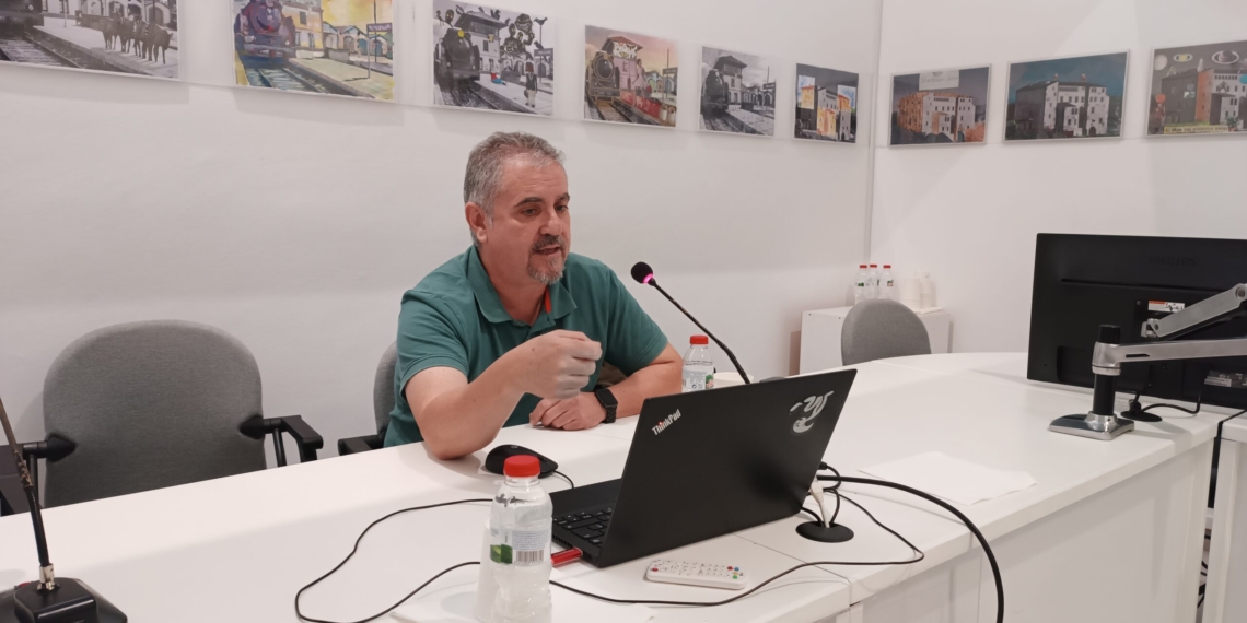 Les jornades de Móra la Nova debaten amb els caçadors el nou pla de control de fauna