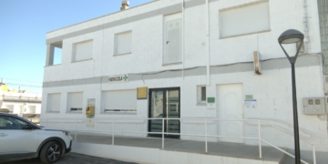 Els Muntells reclama resoldre els problemes d’accessibilitat del consultori mèdic