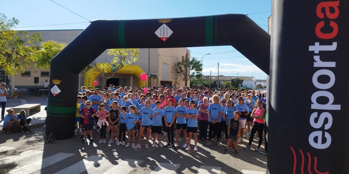 La Cursa de les Dones de les Terres de l’Ebre d’Alcanar recapta 7.200 euros per a la Lliga Contra el Càncer