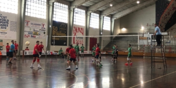 Després de més de 15 anys el voleibol torna a brillar a la ciutat de Tortosa