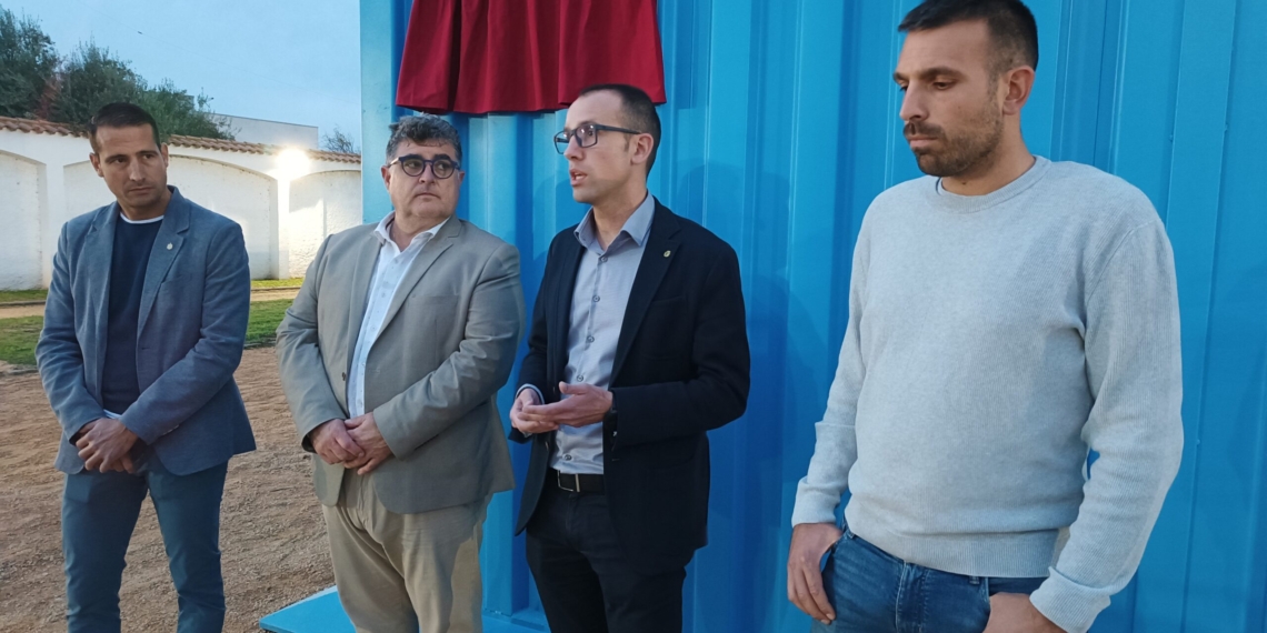 Móra la Nova inaugura els nous vestidors de l’estadi municipal Antoni Mateu
