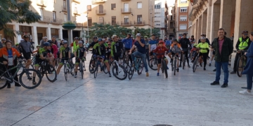 Tortosa pedala en la 70a Festa de la Bicicleta de la Penya Ciclista Baix Ebre 