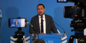 Joan Alginet renuncia a la presidència del CAT per forçar al Govern a “agilitzar el relleu”