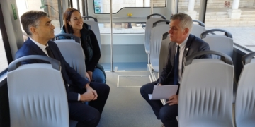 Amposta incorpora un nou vehicle de transport urbà més sostenible