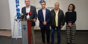 L’Ajuntament de l’Aldea i Kronospan planten 30.000 arbres en diferents espais del terme