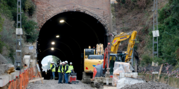 Adif preveu la restitució total del servei ferroviari alterat per les obres a Roda de Berà, al juny del 2025