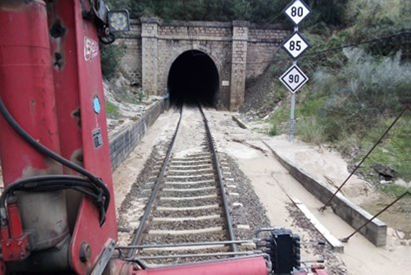 Adif licita per 7,5 milions d’euros la modernització dels túnels d’Ascó i Capçanes