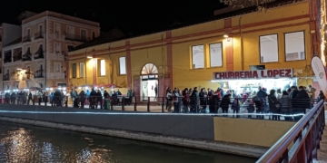 La Fira de Nadal de Roquetes compleix 30 anys amb mig centenar de parades