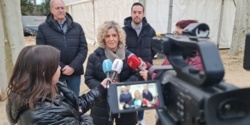 Junts per Tortosa assegura que la pista de gel de Tortosa usa aigua potable