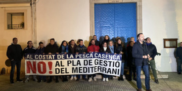 Els pescadors de les Cases: ‘Només volem que ens deixen treballar’