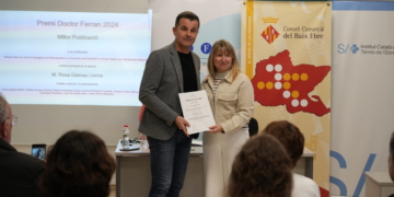 La investigadora Rosa Dalmau rep el primer premi Doctor Ferran a la millora publicació científica