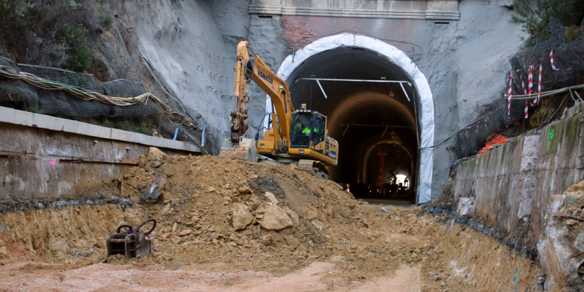 Les obres del túnel ferroviari de Roda de Berà s’han executat en un 70% i finalitzaran en el termini previst