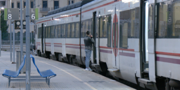 Els abonaments i l’ATM a l’Ebre tornen a indignar als ebrencs