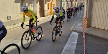 La Cursa Ciclista del Perelló obre el calendari de carretera amb victòria de Pau Josep Domènech
