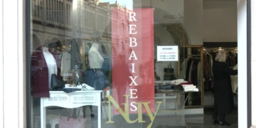 Les rebaixes comencen amb bones perspectives a les botigues de Tortosa 