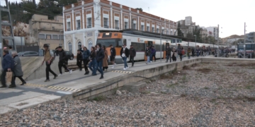 Indignació entre els passatgers ebrencs pel final de la bonificació al transport públic