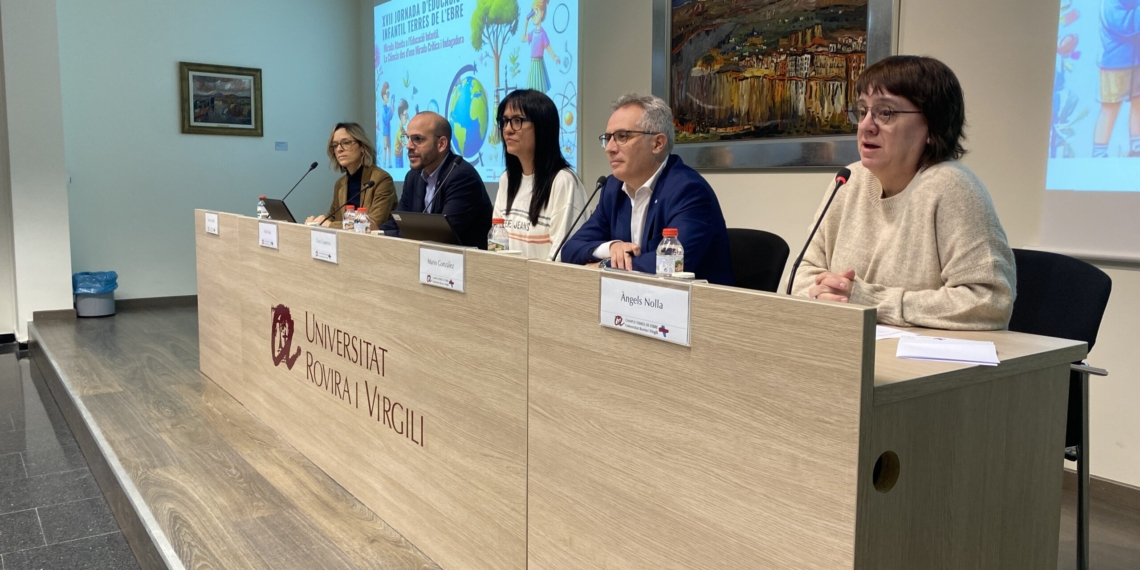La ciència i l’esperit crític centren la XVII Jornada d’Educació Infantil de les Terres de l’Ebre