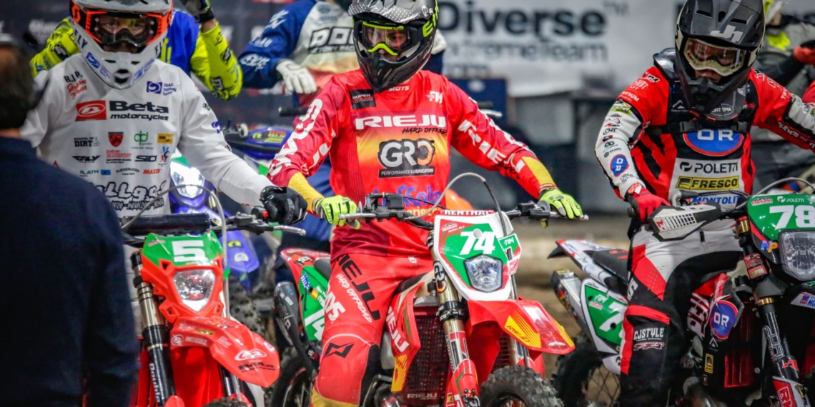 El pilot gandesà Àlex Puey cau i no pot seguir competint a la prova de Budapest del Mundial de Superenduro