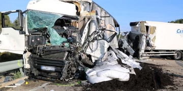Mor un veí d’Amposta en un accident entre dos camions a Batea